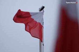 Zdjęcie przedstawiające flagę Polski.